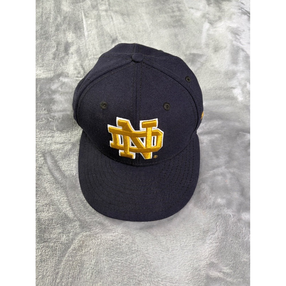 New Era ND Fitted Baseball Hat Notre Dame Fighting Irish 59 FIFTY Mens 7 1/4 cap